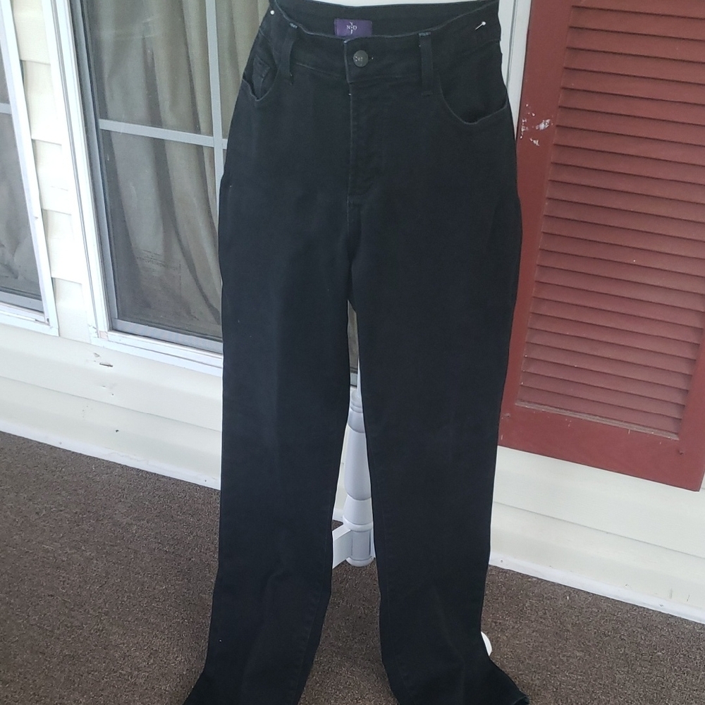 NYDJ SLIM Stretchy Coastal Cowgirl Classic Black Women's Jeans